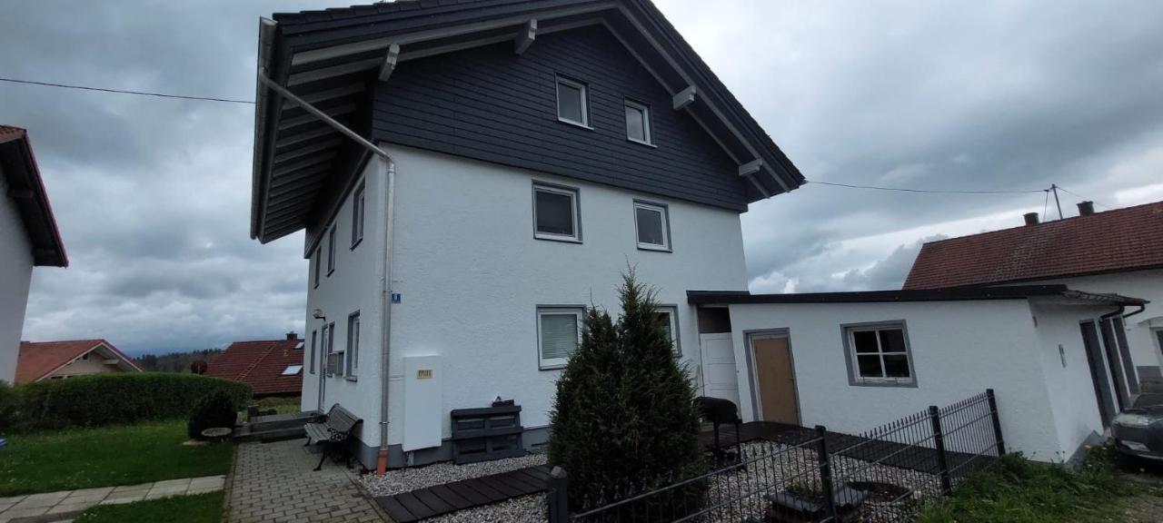 Green-Art-Living Fuer 3 Im Allgaeu Mit Queensize & Wifi Lauben  ภายนอก รูปภาพ